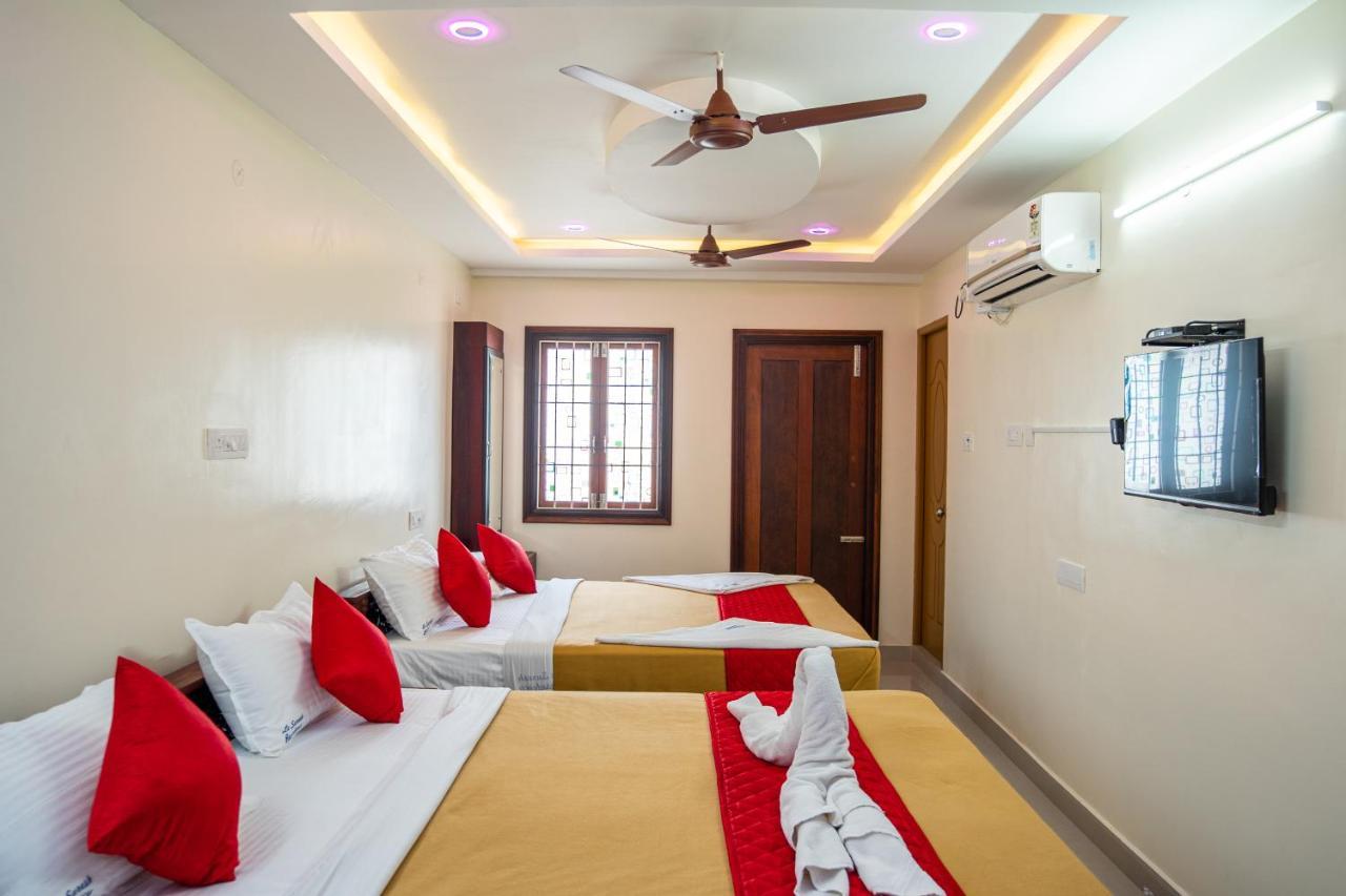 Le Suresh Guest House Pondicherry Exterior photo